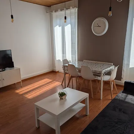 Le Mirage - Appartement 2 Chambres, Salon, Cuisine Equipee, Parking Et Wifi Gratuit Mulhouse Exterior photo