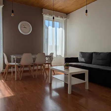 Le Mirage - Appartement 2 Chambres, Salon, Cuisine Equipee, Parking Et Wifi Gratuit Mulhouse Exterior photo