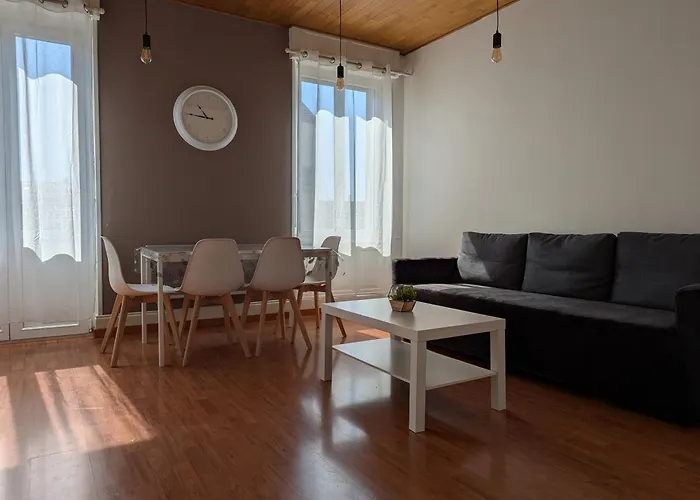 Le Mirage - Appartement 2 Chambres, Salon, Cuisine Equipee, Parking Et Wifi Gratuit