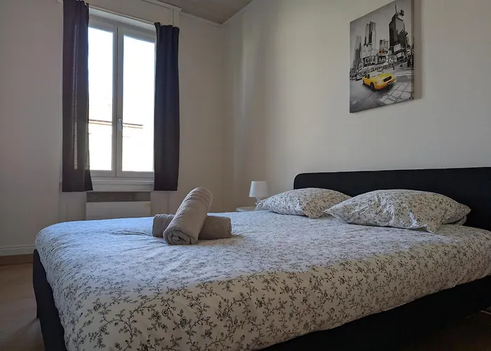 Le Mirage - Appartement 2 Chambres, Salon, Cuisine Equipee, Parking Et Wifi Gratuit
