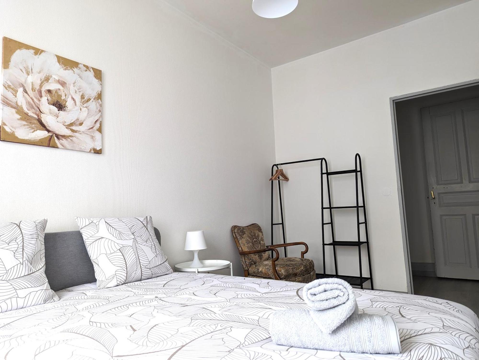 Le Mirage - 2 Chambres, Salon, Cuisine Equipee, Parking Et Wifi Gratuit Appartement Mulhouse